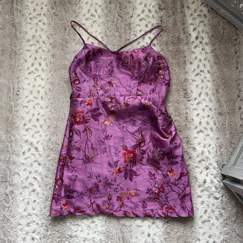 Urban Outfitters purple tapestry mini dress medium glam sparkly floral cocktail - Picture 8 of 10